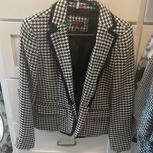 Black and white herringbone jacket